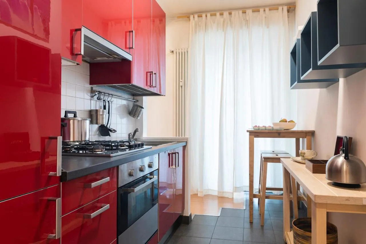 Dimora Certosa - Milano Apartment 0*, Milan Italy